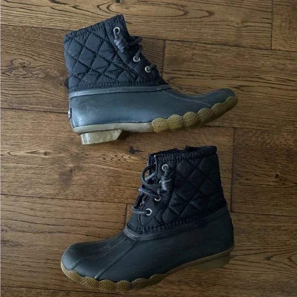 Sperry Kids Quilted Black Rainboot Size 2 - Picture 5 of 6